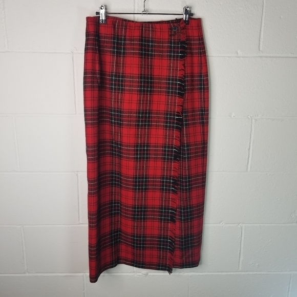 Vtg Rafaella red plaid wool blanket holiday cozy skirt - Picture 3 of 9